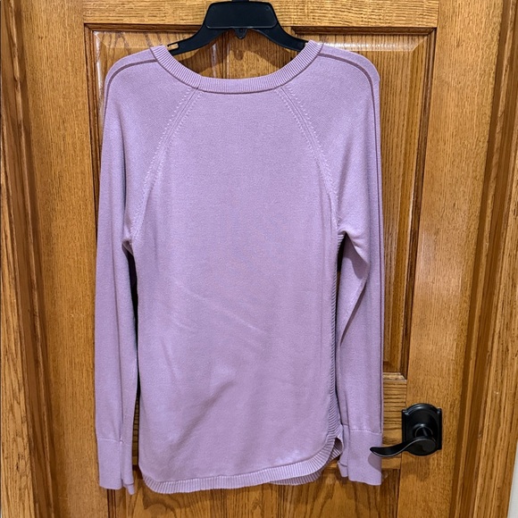 Lululemon lavender sweater with design on sides.  Sole owner Excellent condition - Picture 2 of 9
